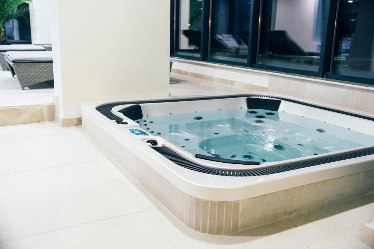 Isabelle Apartament Alezzi Beach Resort Mamaia Nord Năvodari Zewnętrze zdjęcie