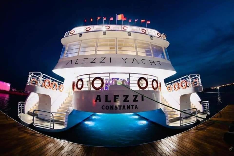 Isabelle Apartament Alezzi Beach Resort Mamaia Nord Năvodari Zewnętrze zdjęcie